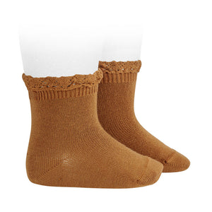 Knee-high socks with ruffles, natural, cóndor