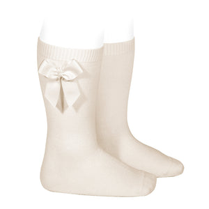 Knee high socks with bow, natural, cóndor